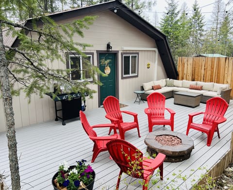 Private outdoor patio and entrance to our Peaceful Chalet.