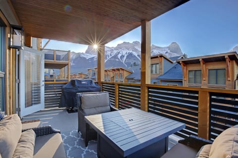 White Spruce 209 managed Exclusively by Rockies Rentals