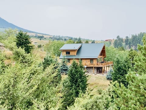 Palisade Pines Welcomes You!