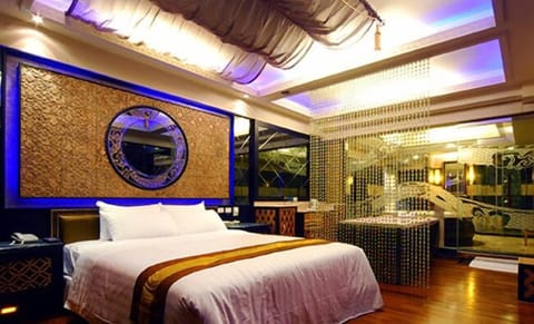 Standard Double Room | Soundproofing, rollaway beds, free WiFi, bed sheets