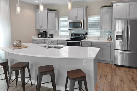 Pull up a bar stool after a day at the beach for an afternoon snack