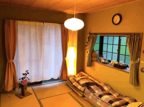 Apartment | 2 bedrooms, desk, iron/ironing board, WiFi (free)