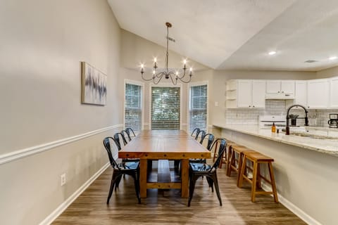 Kitching and dining room