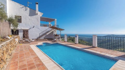 Cortijo el Regalo Frigiliana by Ruralidays