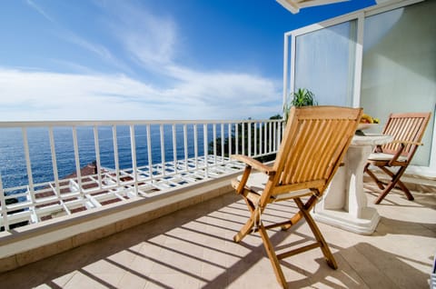 Apartment (Three-Bedroom Apartment) | Balcony
