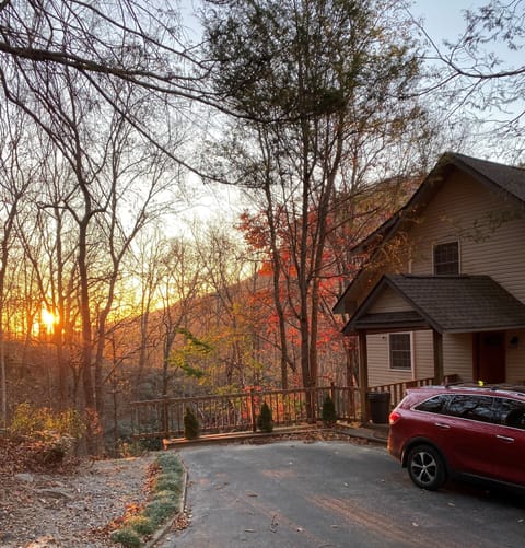 Views of Chimney Rock & Hickory Nut Gorge at Sunrise