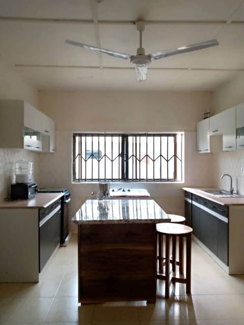 Apartment | Private kitchen | Fridge, microwave, oven, stovetop