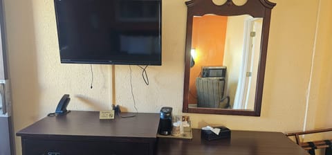 Economy Single Room, Non Smoking | Free WiFi, bed sheets