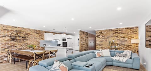 Lounge/Living Area
