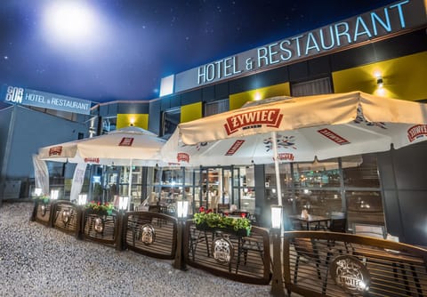 Front of property - evening/night