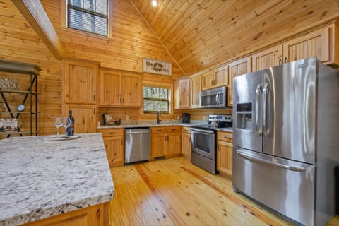 Fully Stocked Kitchen for Eating In