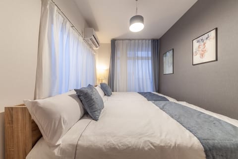 Apartment, Non Smoking | 2 bedrooms, iron/ironing board, free WiFi