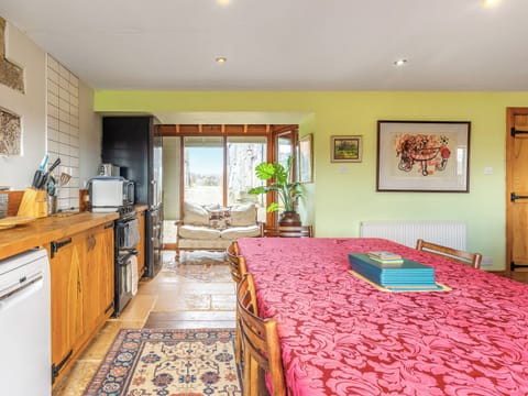 Kitchen/diner | Seaton Court - Seaton Hall, Staithes