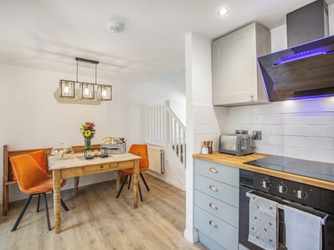Kitchen/diner | Hillside Cottage, Haltwhistle
