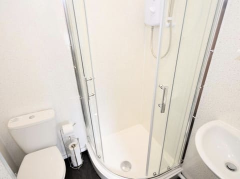 Double Room, Ensuite | Bathroom