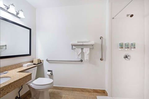 Free toiletries, hair dryer, towels