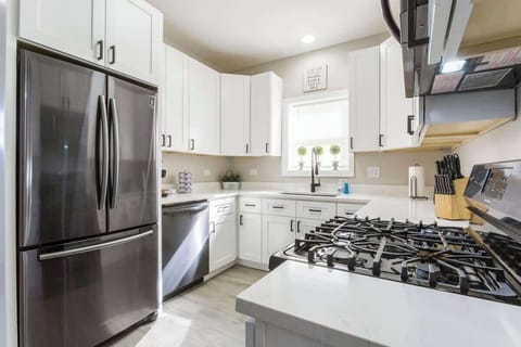 Fully stocked kitchen.