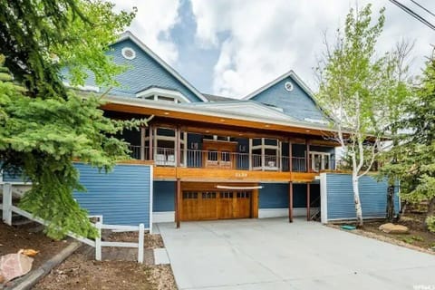 Bluebird House - This listing is for unit 3.