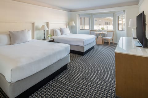 Egyptian cotton sheets, premium bedding, down comforters, in-room safe