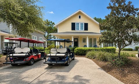 Welcome to "Ravens Run", located in the Laurel Grove community in the Sandestin Resort.