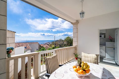 Apartment (One Bedroom Apartment with balcony an) | Balcony