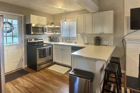 Fully stocked kitchen to prepare homemade dinners