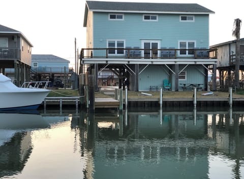 Does boat parking get any closer?