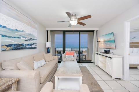 Island Winds West 273 Gulf Shores, Alabama, beach front, 2 bedroom condominium on the 2nd floor