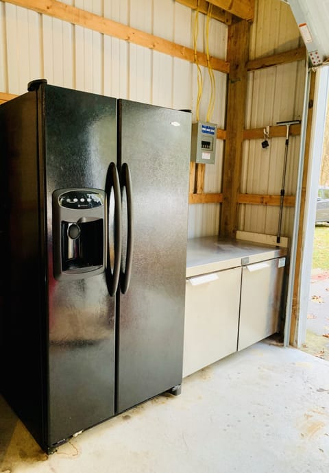 Additional refrigerator in the garage 