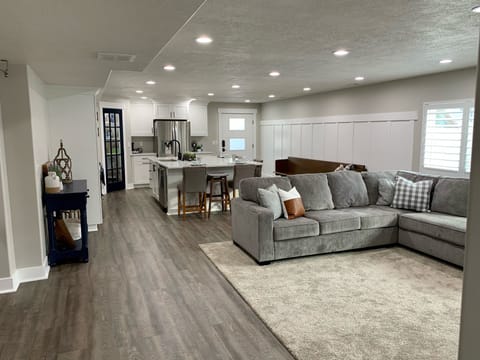 Kitchen, living area and private enterance. 
