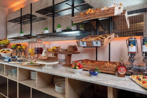 Daily buffet breakfast (EUR 14 per person)