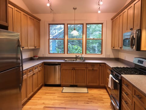 large fully stocked kitchen