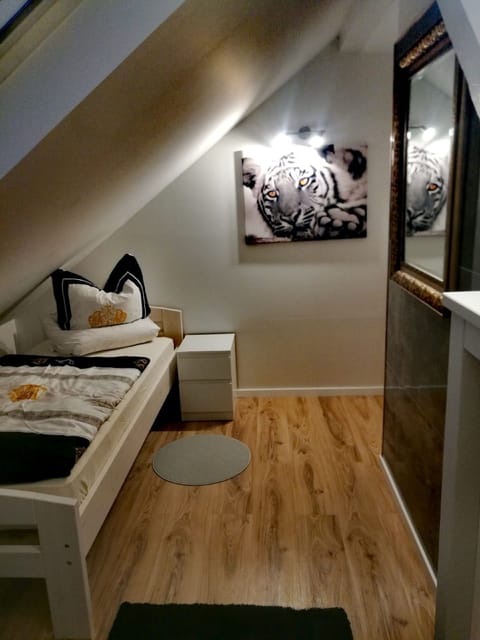 Apartment | 2 bedrooms, free WiFi