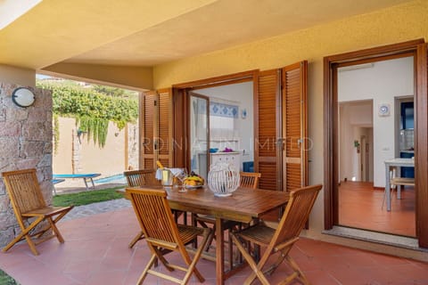 Balcony / Terrace / Patio, Building Exterior