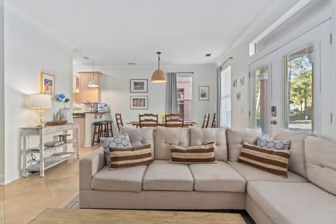 Transition seamlessly from living room to dining area.