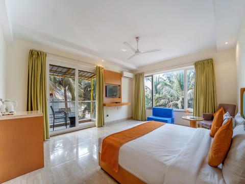 Superior Deluxe with Balcony | Desk, free WiFi, bed sheets