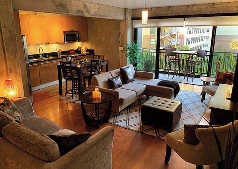 Downtown Loft with Balcony