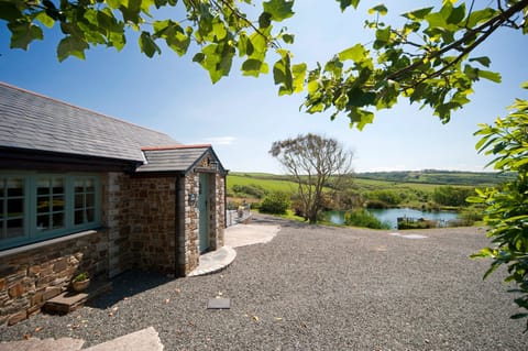 The Stables, Woodlands Manor Farm
