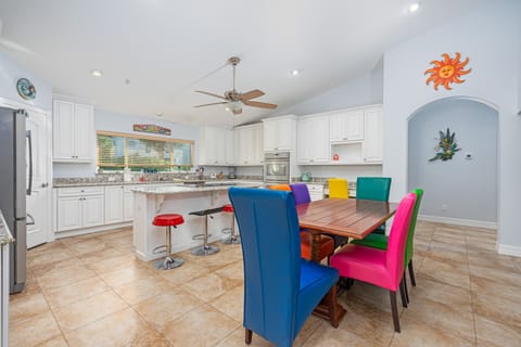 Additional, colorful bar stools for extra seating