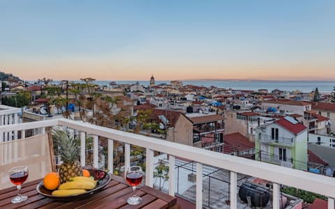 Apartment, 1 Bedroom, Smoking, Balcony | Property grounds