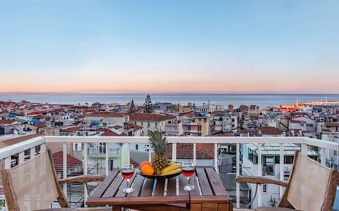 Apartment, 1 Bedroom, Smoking, Balcony | Property grounds