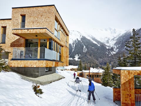 Holiday Home Exterior [winter]