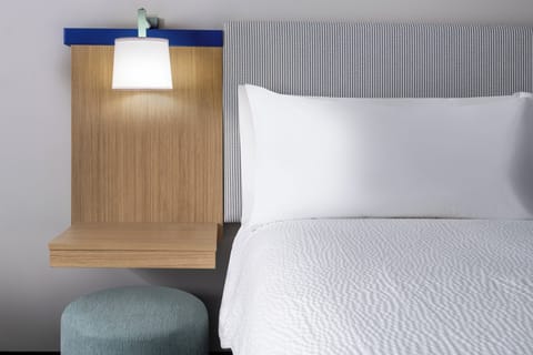 In-room safe, individually decorated, individually furnished, desk