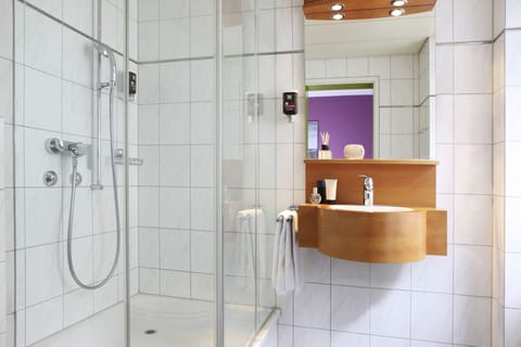 In-room safe, desk, free WiFi, bed sheets