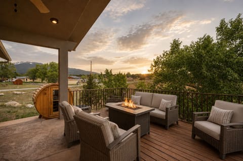 Welcome to The Buffalo House!  A spa-like retreat just minutes from Buena Vista.