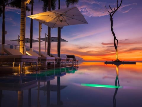 Sunset Pool View