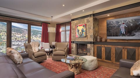 Great Room, Main Level