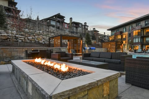 Condo, 1 Bedroom | Property grounds