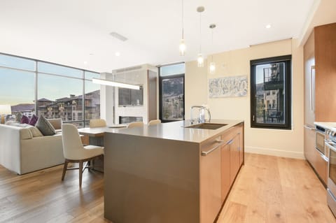 Flooring, Indoors, Floor, Hardwood, Chair