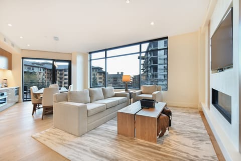 Flooring, Hardwood, Furniture, Couch, Floor